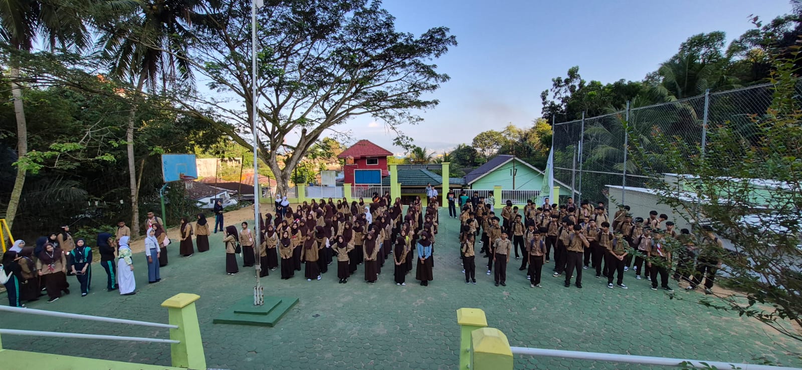 Langkah Awal Menuju Kelas Unggulan: SMAN 17 Bandar Lampung Gelar Pembukaan Pra-MPLS dan Test CBT Berbasis Kompetensi
